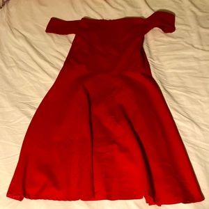 Red off the shoulder Forever 21 dress.